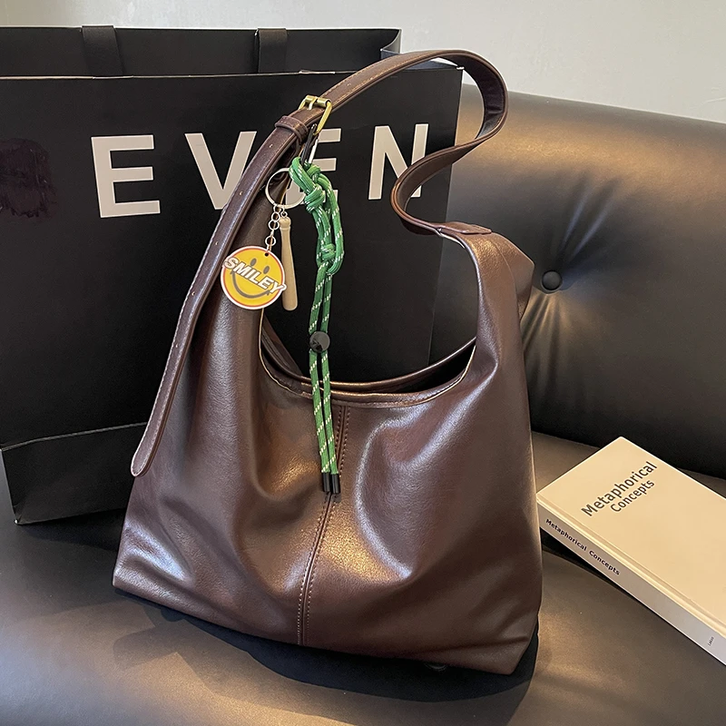 仙茉大容量包包女2024新款包包高级感小众单肩包时尚百搭通勤大包