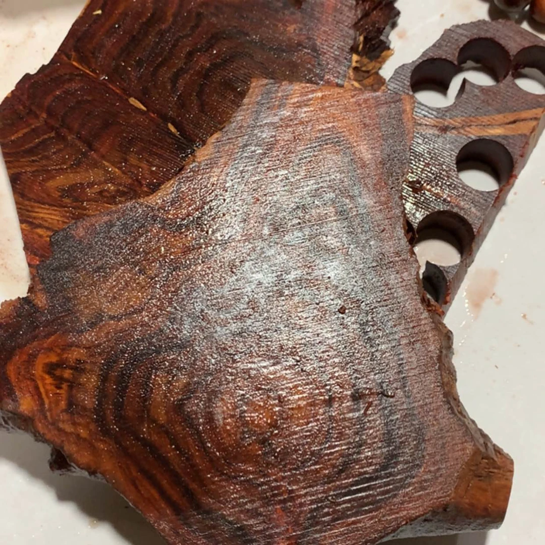 海南黄花梨文玩木作原料定制原木直发