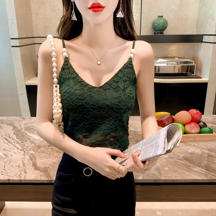 V领蕾丝珍珠吊带气质性感抹胸裹胸修身打底外穿西装上衣开春洋气