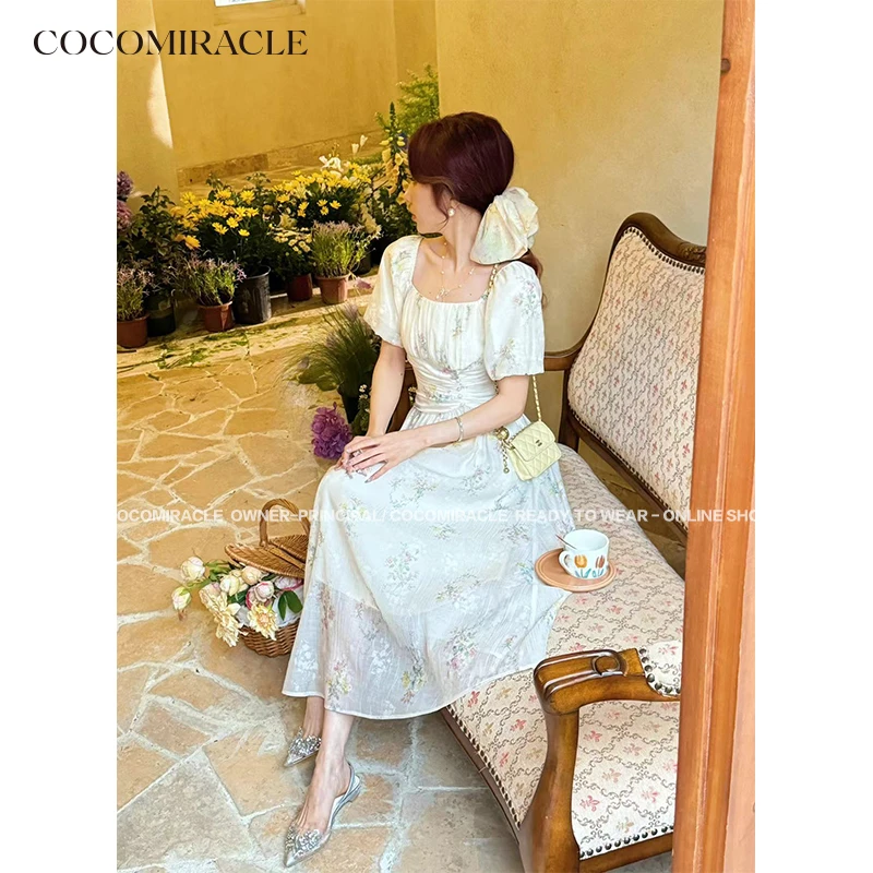 董小姐【花浅阅夏】2024法式茶歇碎花收腰连衣裙QL3LYQ882