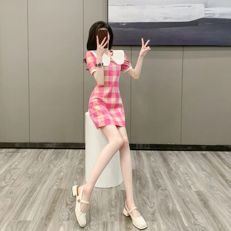 2024夏季时尚休闲百搭甜美方格娃娃领短袖短款气质女小香风连衣裙