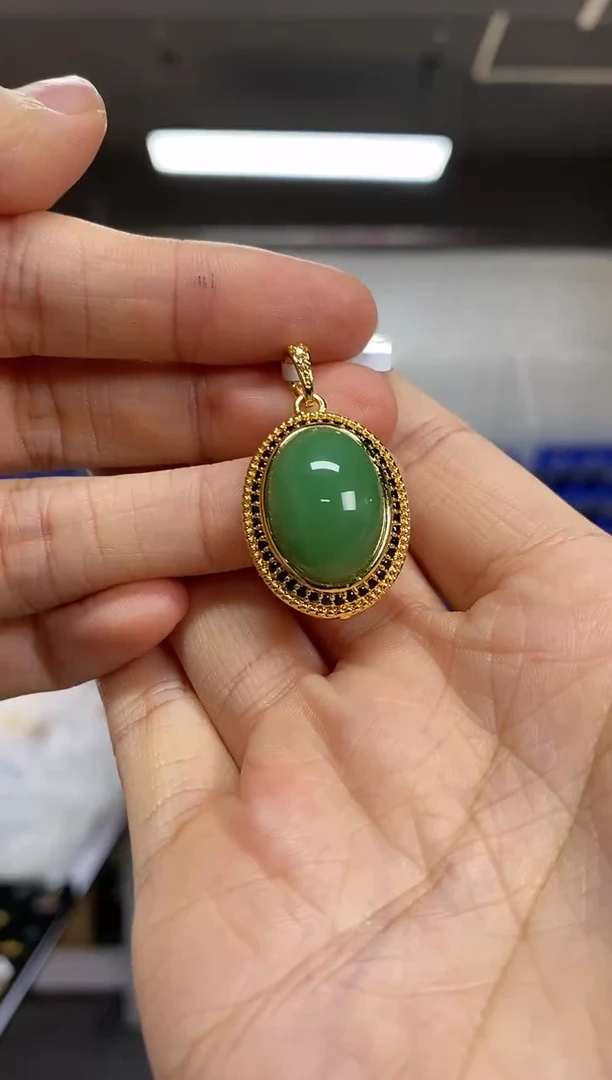 【闪购商品】和田玉吊坠未镶嵌多样性发其一颜色微差c