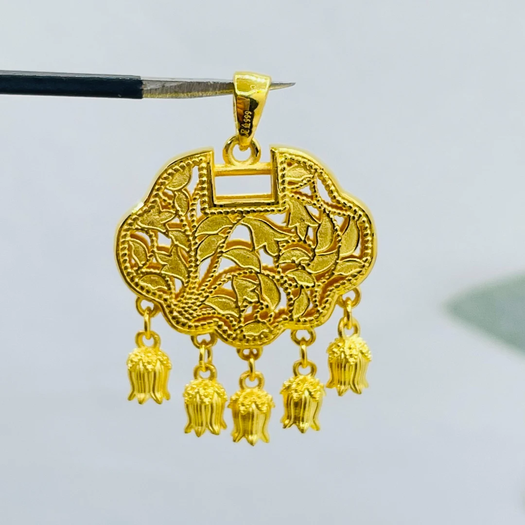 足金999 铃兰花祥云锁包吊坠 5G工艺黄金珠宝首饰