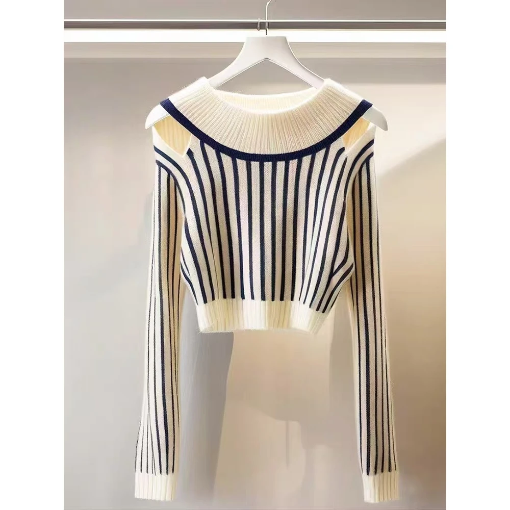 冬季新款别致独特漂亮洋气减龄小众设计高级感超好看条纹针织衫