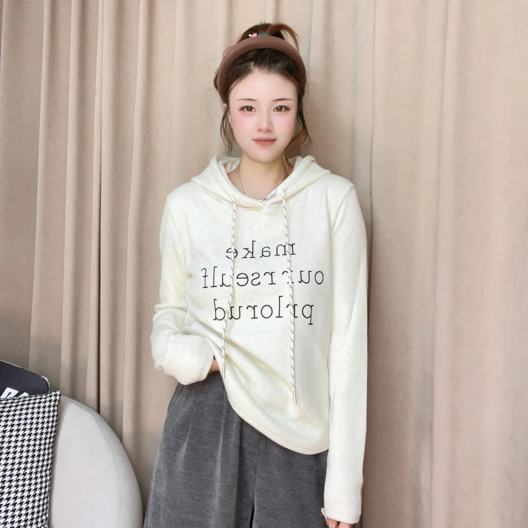 【琴琴家】新品时尚休闲百搭印花连帽套头洋气小衫卫衣7300