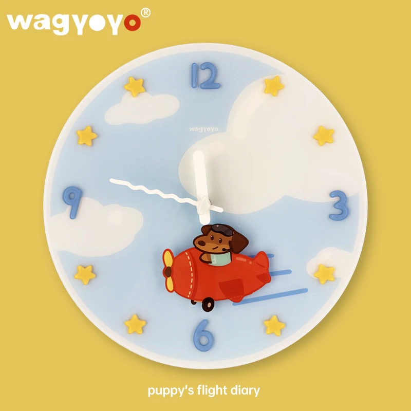 原创飞行日记挂钟创意钟表可爱软装挂饰生日礼物静音卡通