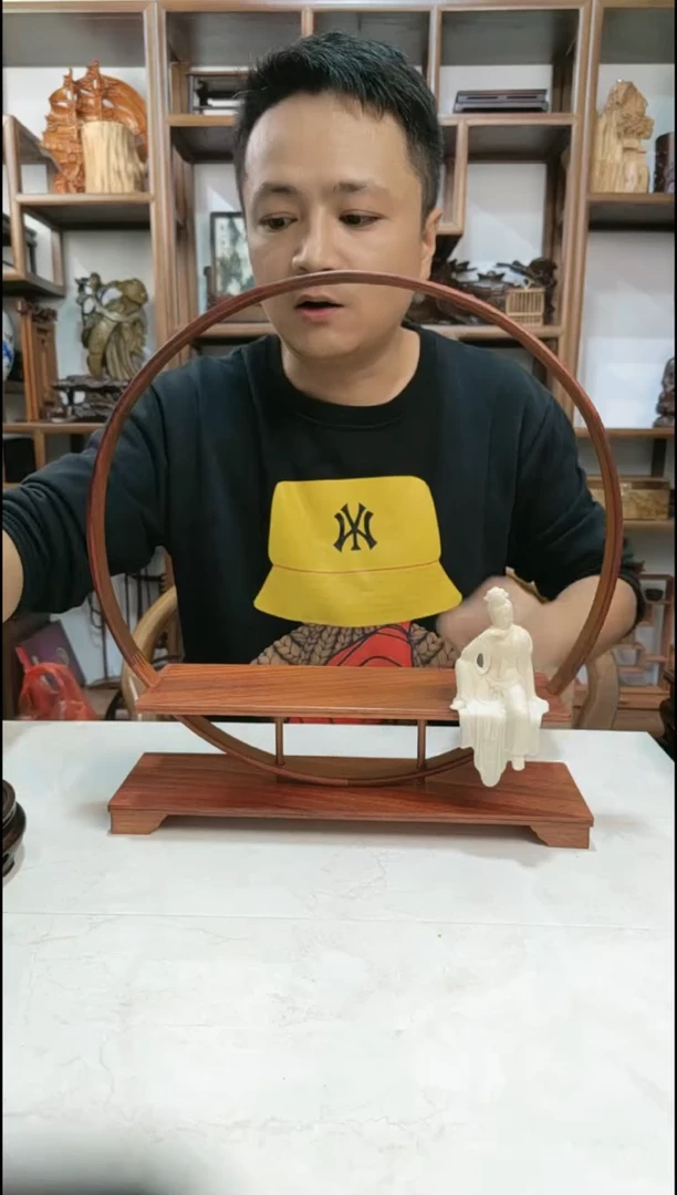 【闪购商品】花梨木类圆博古架