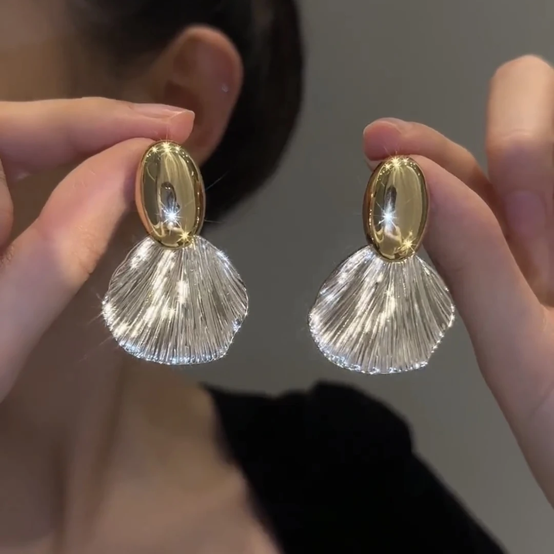 铜合金耳饰 【贝壳】轻奢高级感金属撞色时尚百搭小众设计简约耳环