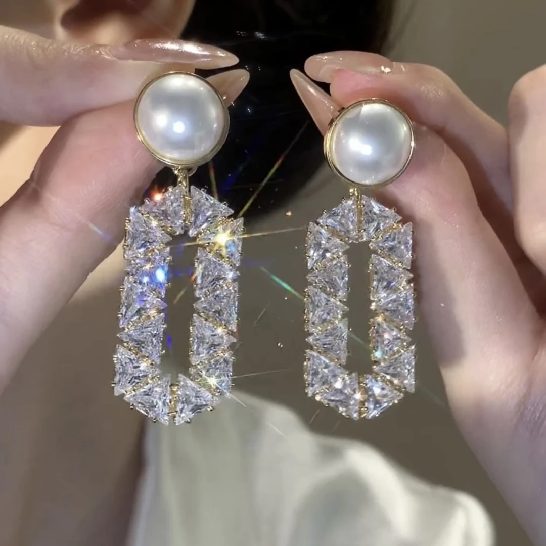 铜合金合成锆石耳饰 【初晴时】设计感轻奢时尚个性精致百搭耳环