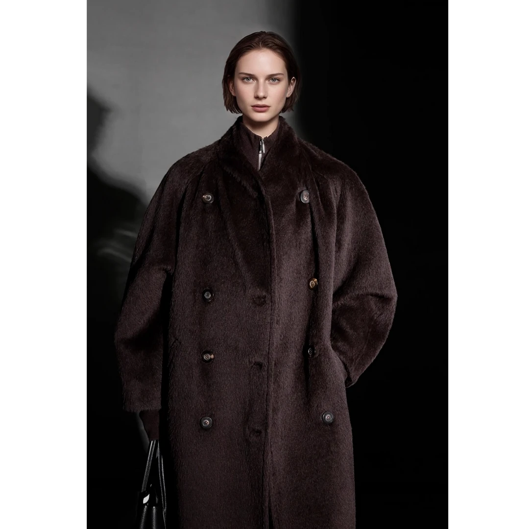 臻一-年渡大衣苏力羊驼绒系列中古波浪领双面毛呢外套PI24A0413