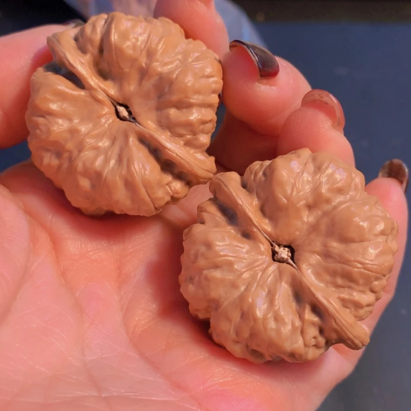 【闪购商品】文玩核桃吊坠啊*啊