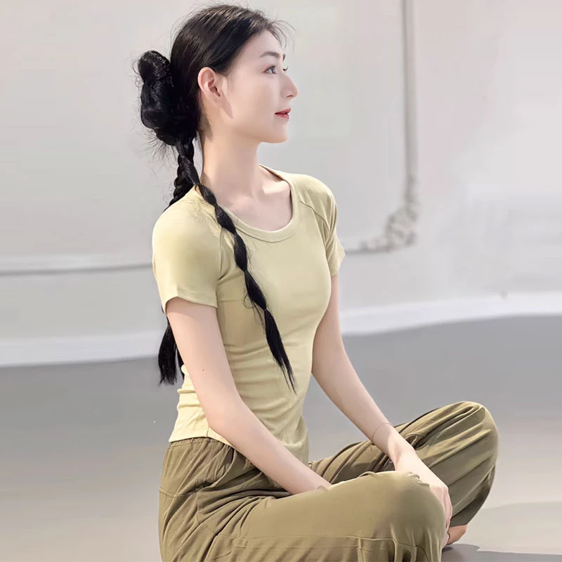 舞蹈上衣女款新款古典舞练功服形体训练服装中国舞现代舞褶皱短袖