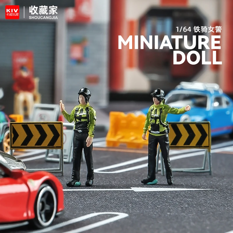 收藏家 1:64女交警微缩人偶模型道具摆件微距摄影小比例场景手办