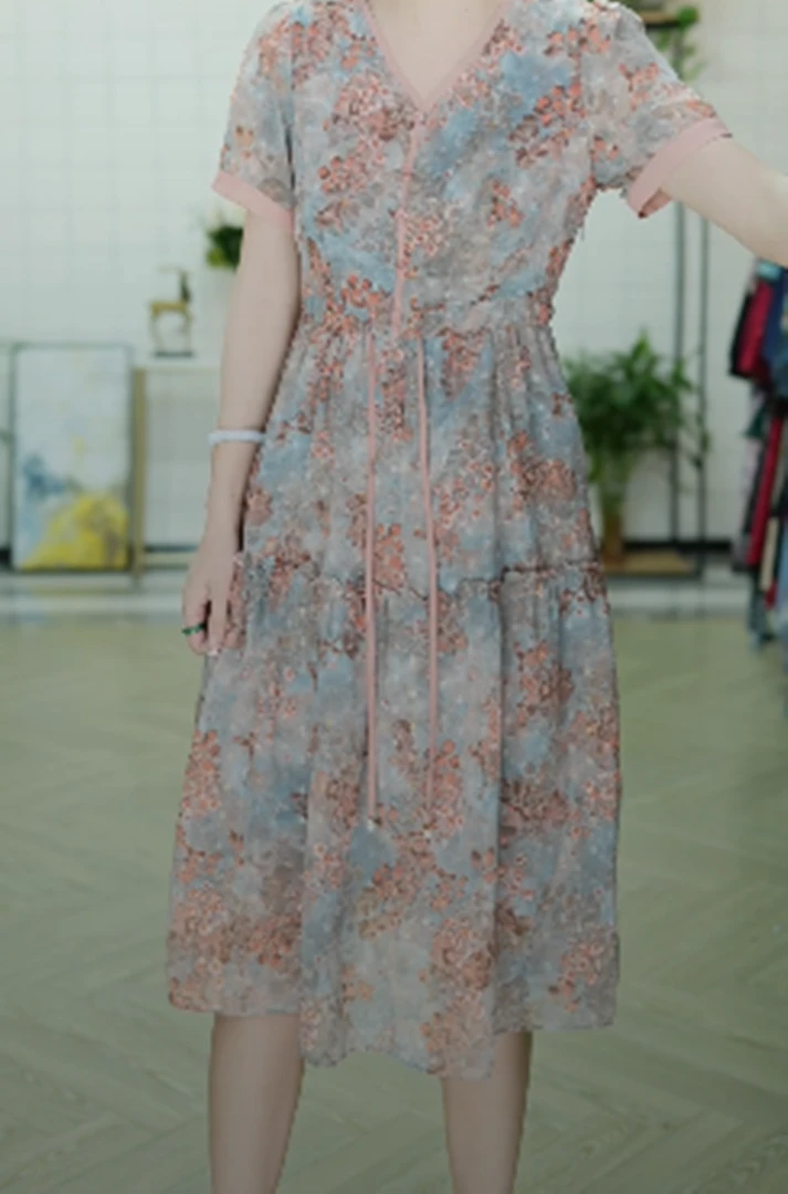 W0010 气质女装连衣裙2024夏季新款时尚轻奢洋气显瘦裙子