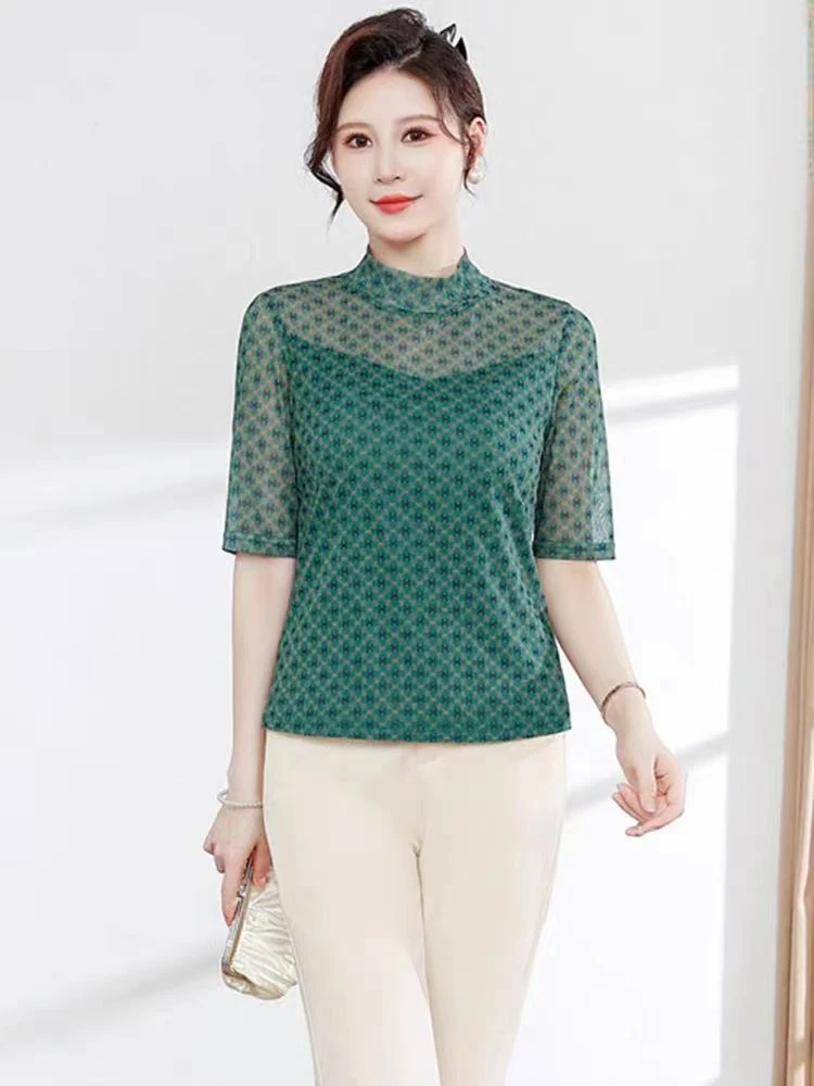 S852 夏季时尚气质百搭设计感法式轻奢显瘦减龄休闲绿色小衫
