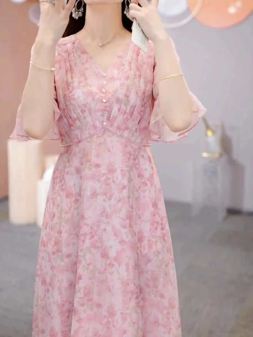 X582 气质女装连衣裙夏季新时尚轻奢洋气休闲显瘦V领仙气A字裙子