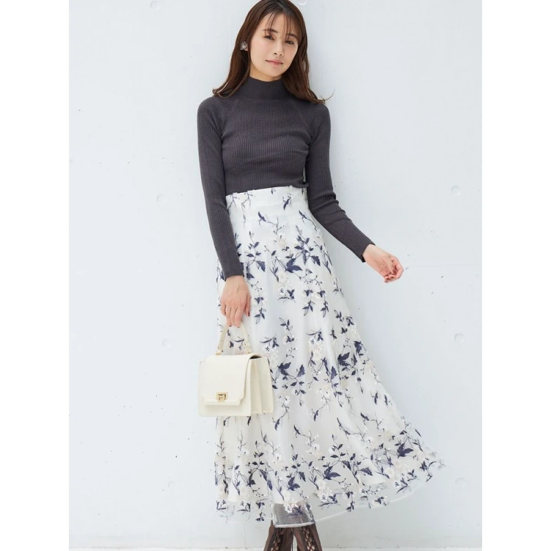 【TaKuMi】日系品牌 秋冬上新 M 杂志款百搭提花薄纱刺绣半身裙