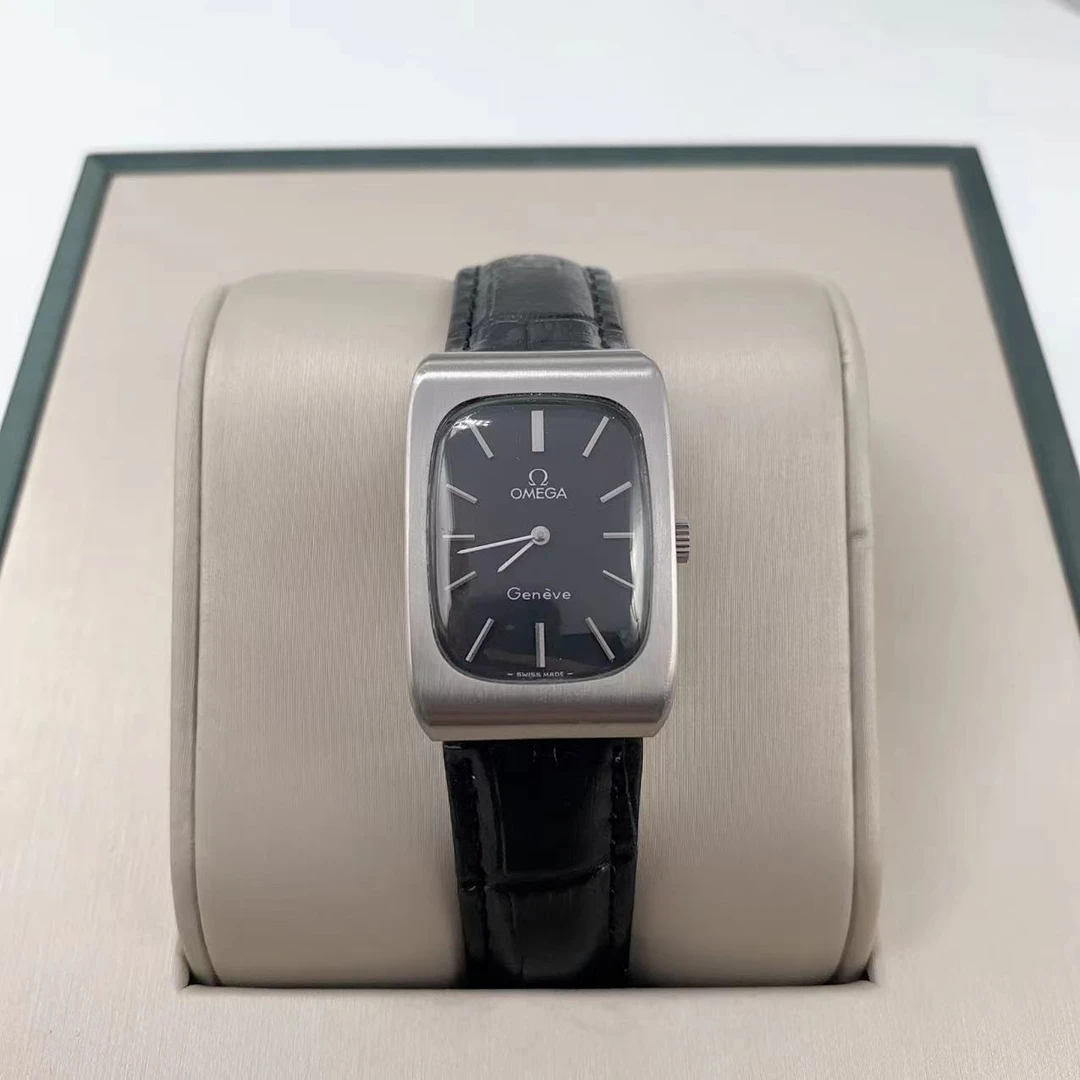 95新 Omega/欧米茄 手动机械 腕表35.5*24mm/公价36999/jm1700