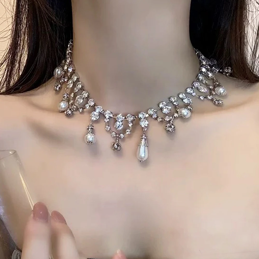 合金项链 法式水钻水滴仿珍珠项链晚宴高级感流苏轻奢锁骨链