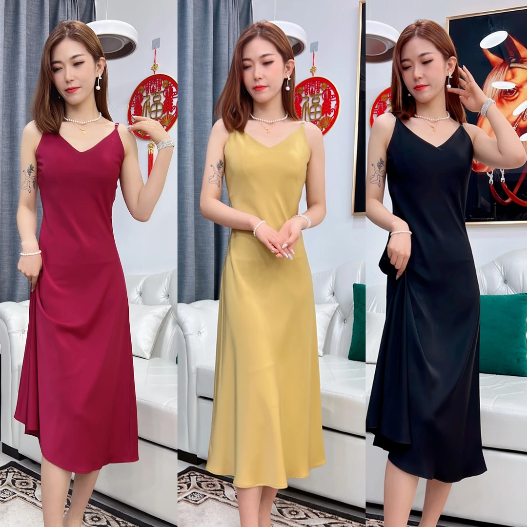 女款813珍珠缎A版吊带裙夏季气质修身法式V领时尚款连衣裙无袖