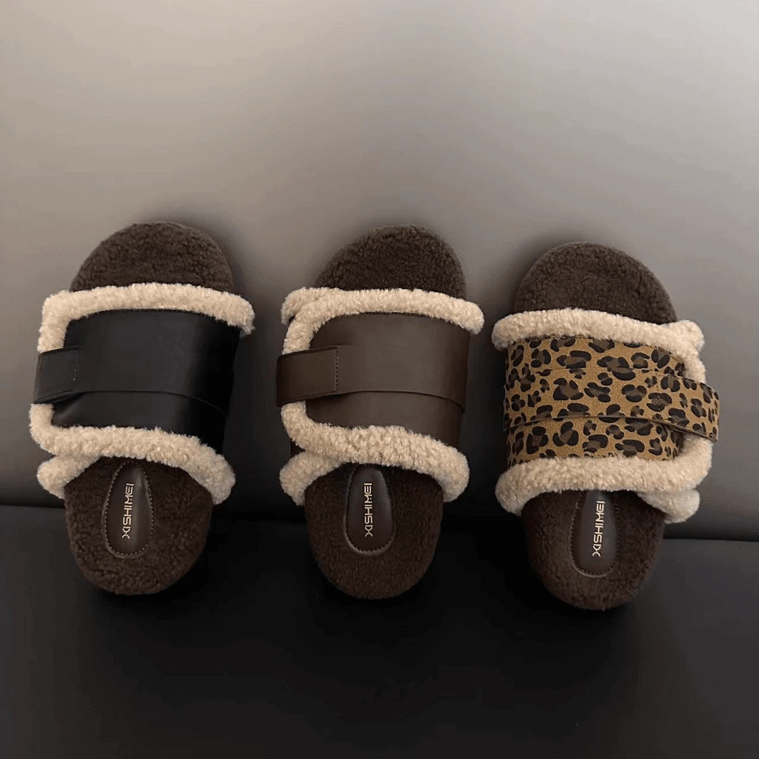 秋冬季一字面洋气百搭平底毛毛拖鞋2024年秋冬季新款个性气质毛拖