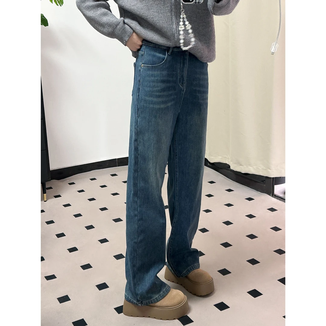 复古加绒加厚直筒牛仔裤女冬季大码胖mm设计感高腰宽松显瘦阔腿裤