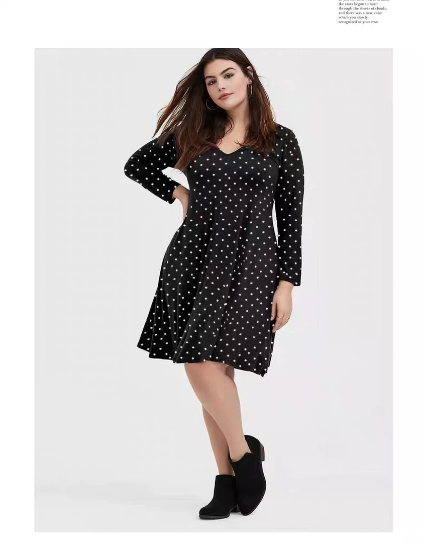 （大春子外贸原单）四季穿莫代尔长袖V领波点大码家居可外穿连衣裙
