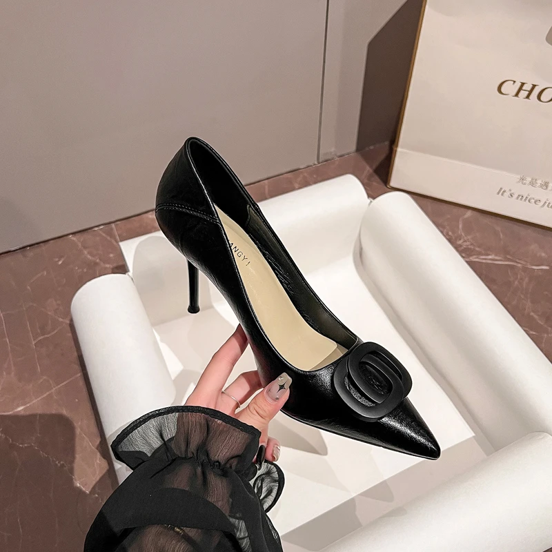 软皮尖头高跟鞋2024秋季新款舒适百搭职业工作黑色性感女单鞋细跟