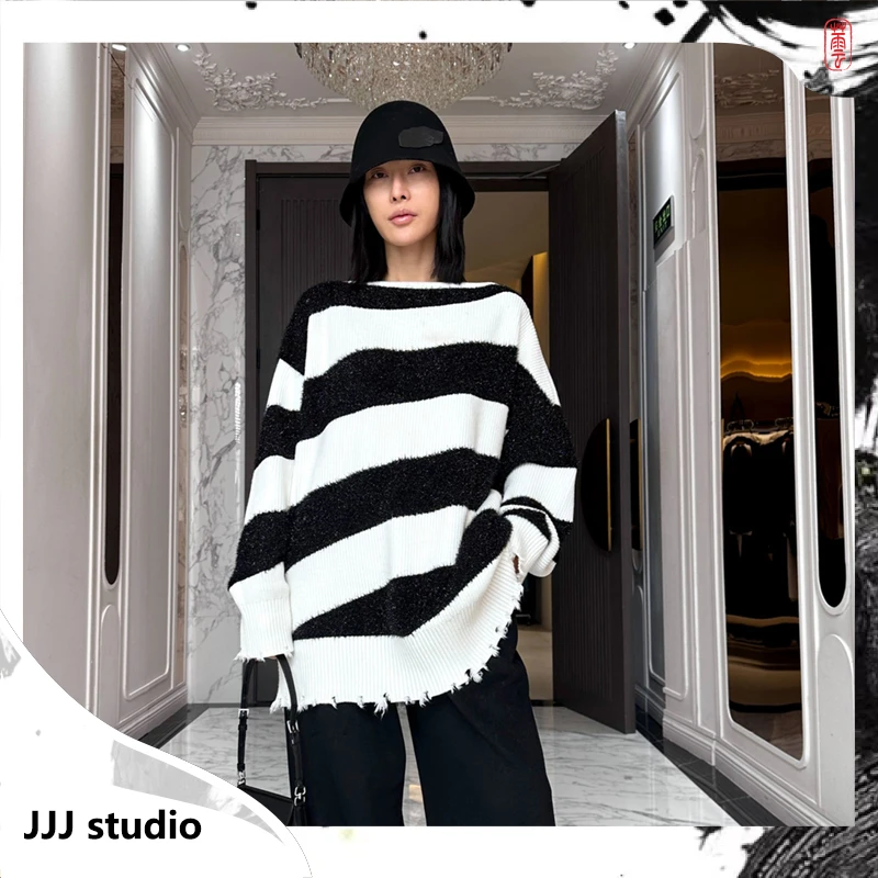 JJJ STUDIO 黑白色毛衫 JUWSW1Z321