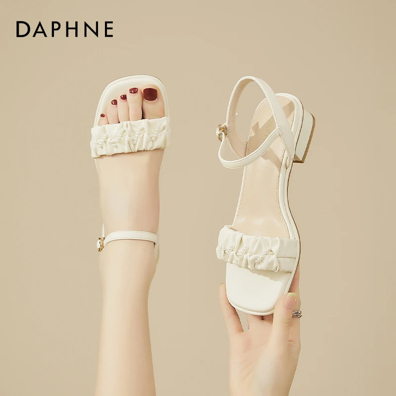 达芙妮一字带凉鞋女气质百搭配裙子夏季新款仙女风粗跟法式高跟鞋