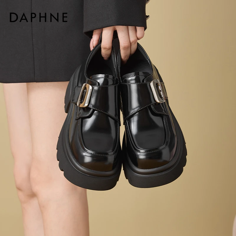 达芙妮黑色厚底乐福鞋女2025春秋新款英伦风小皮鞋玛丽珍粗跟单鞋
