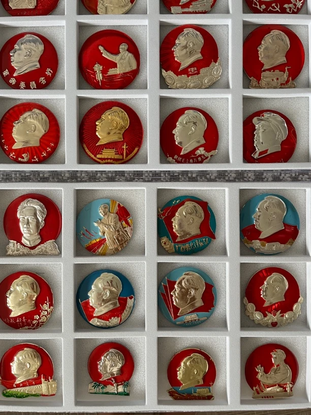 红色收藏精品主席像章直播间专用链接（请勿私拍，可联系下单)