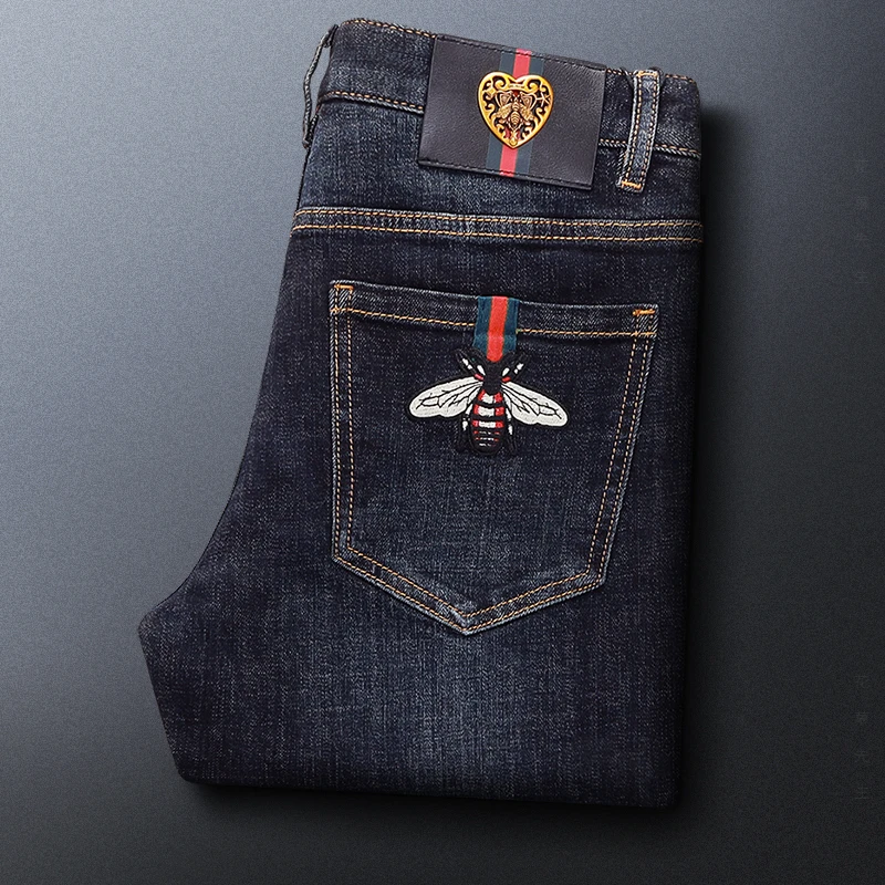法尔利格男士裤子潮牌新款春秋季牛仔长裤小蜜蜂刺绣弹力修身小脚