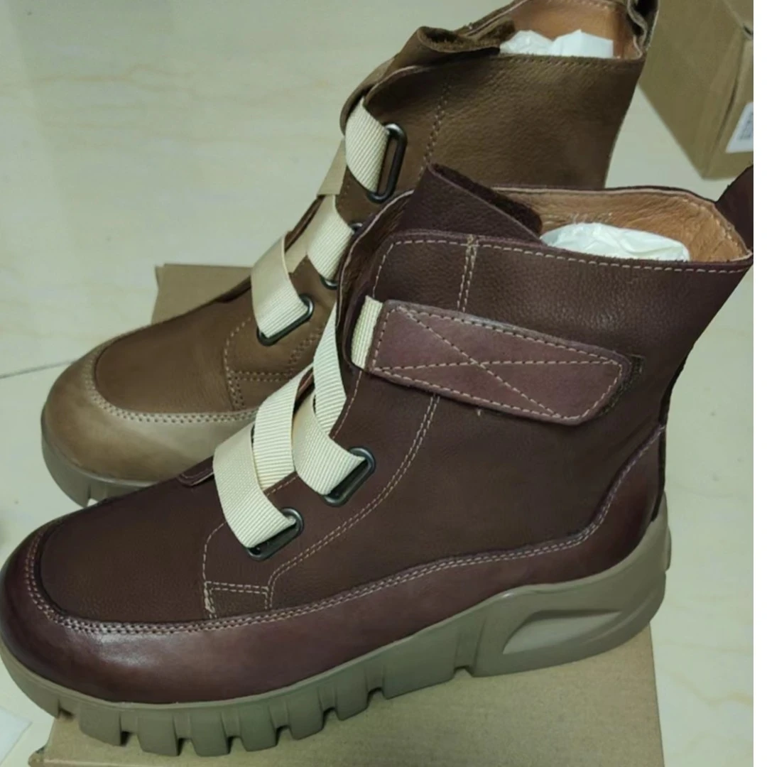 2023原创潮流百搭短靴女平底圆头中跟英伦风复古拼色休闲马丁靴