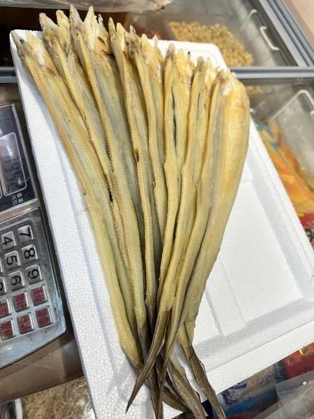 淡晒油鳗鱼鲞刺少肉多顺丰发货冷冻保存