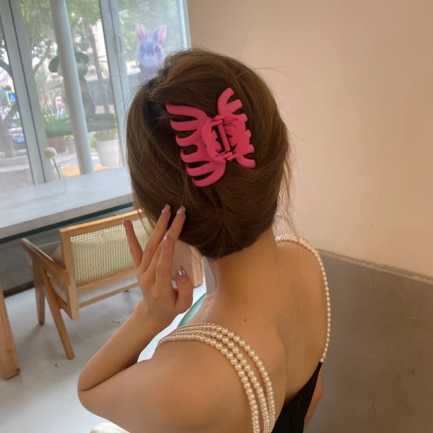 网红简约黑色发夹复古抓夹梳头便携扎发马尾夹