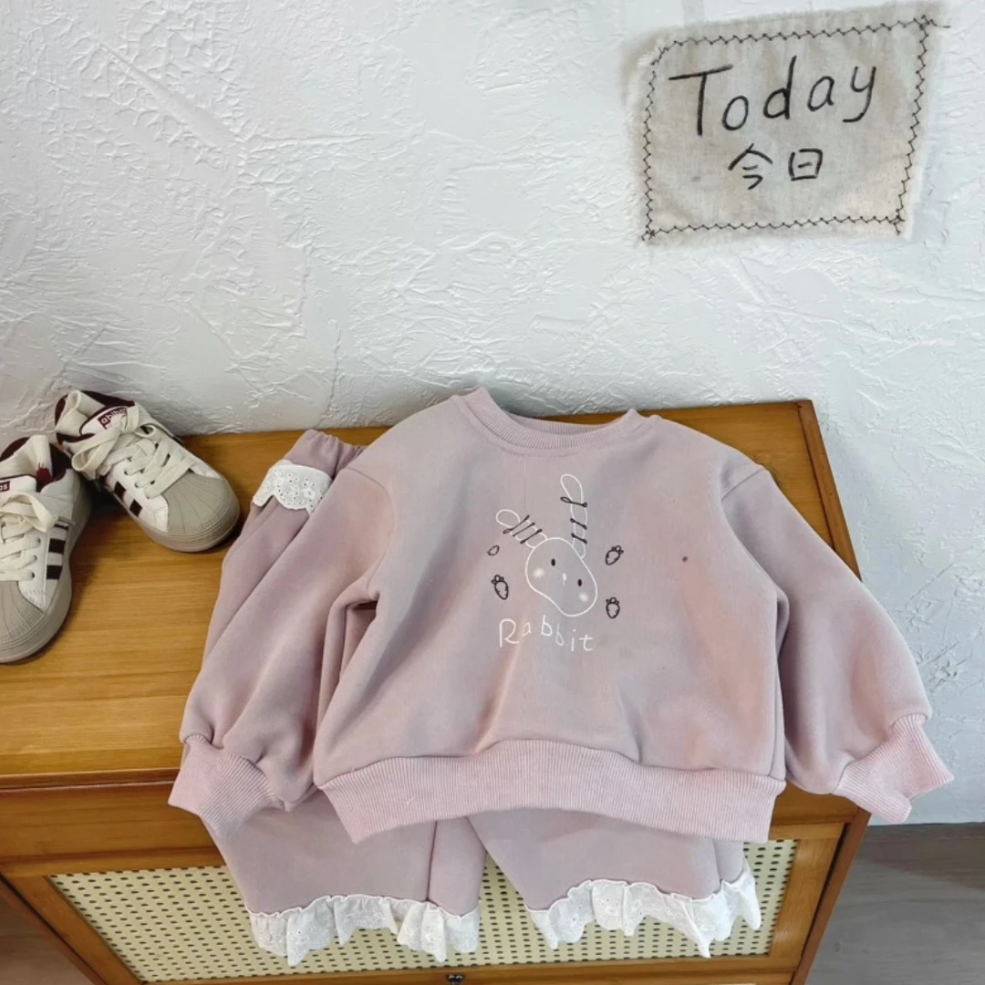 柚田家深秋加绒粉色小兔子蕾丝花边圆领韩版套装