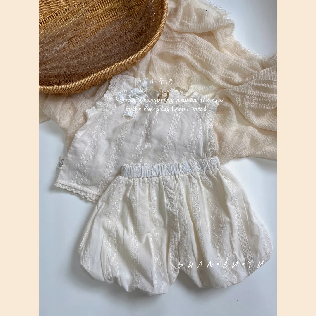 山不语【八月春】婴幼儿刺绣圆领无袖上衣+短裤女宝宝花边套装