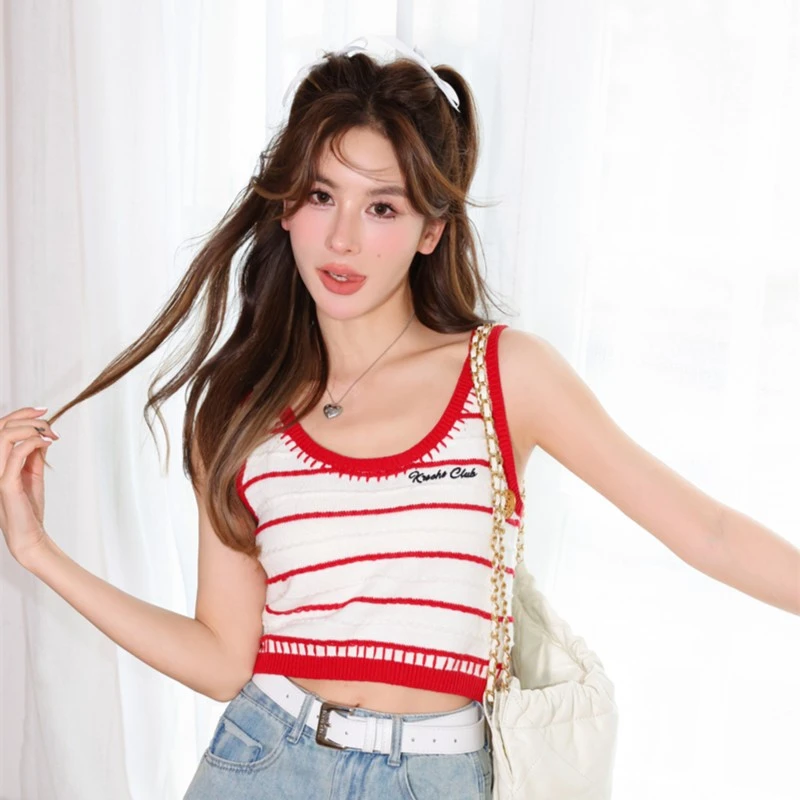 3105 【金拐子专属】Kroche 手工钩线条纹针织背心