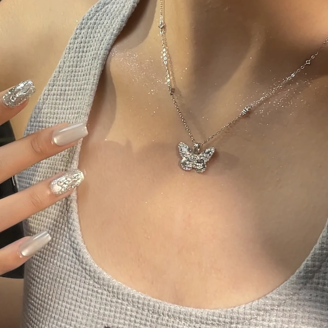 铜合金项链 镶钻彩钻梦幻拉丝金属蝴蝶项链女轻奢小众2024锁骨链