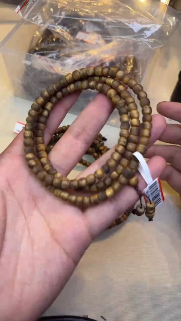 【闪购商品】沉香手串鼓珠多圈13克左右 多样性发其一