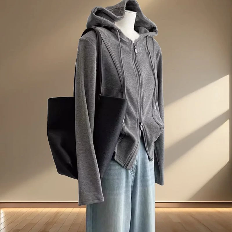 大码秋季洋气鱼骨拼接拉链长袖t恤女设计感宽松百搭连帽上衣显瘦