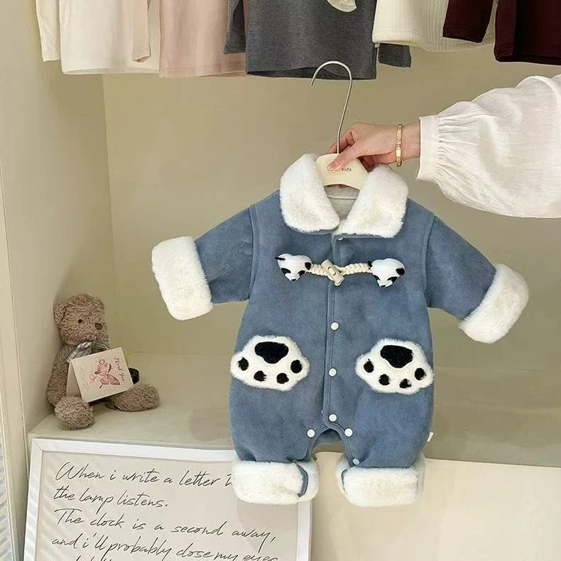 熊猫一体婴儿加厚连体衣宝宝满月时尚外出爬爬服新生儿冬季连体衣