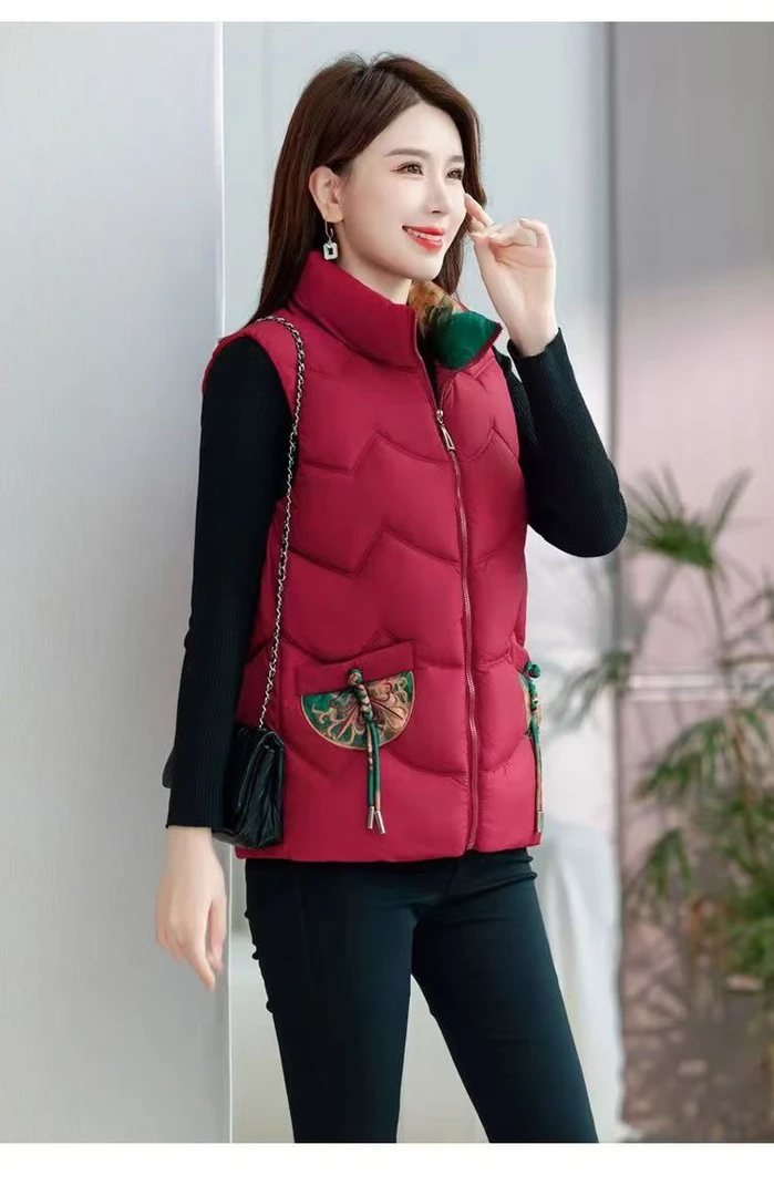 新中式妈妈冬季绗线马甲女短款2024年新款刺绣外穿马夹坎肩外套