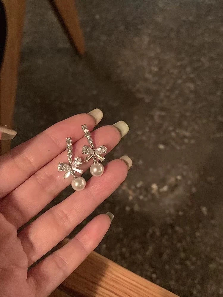铜合金耳饰 925银针 7137《秘境》蝴蝶结轻奢百搭小众高级感耳钉