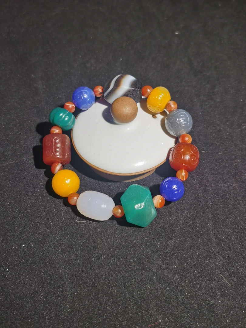 天然老型玛瑙手串