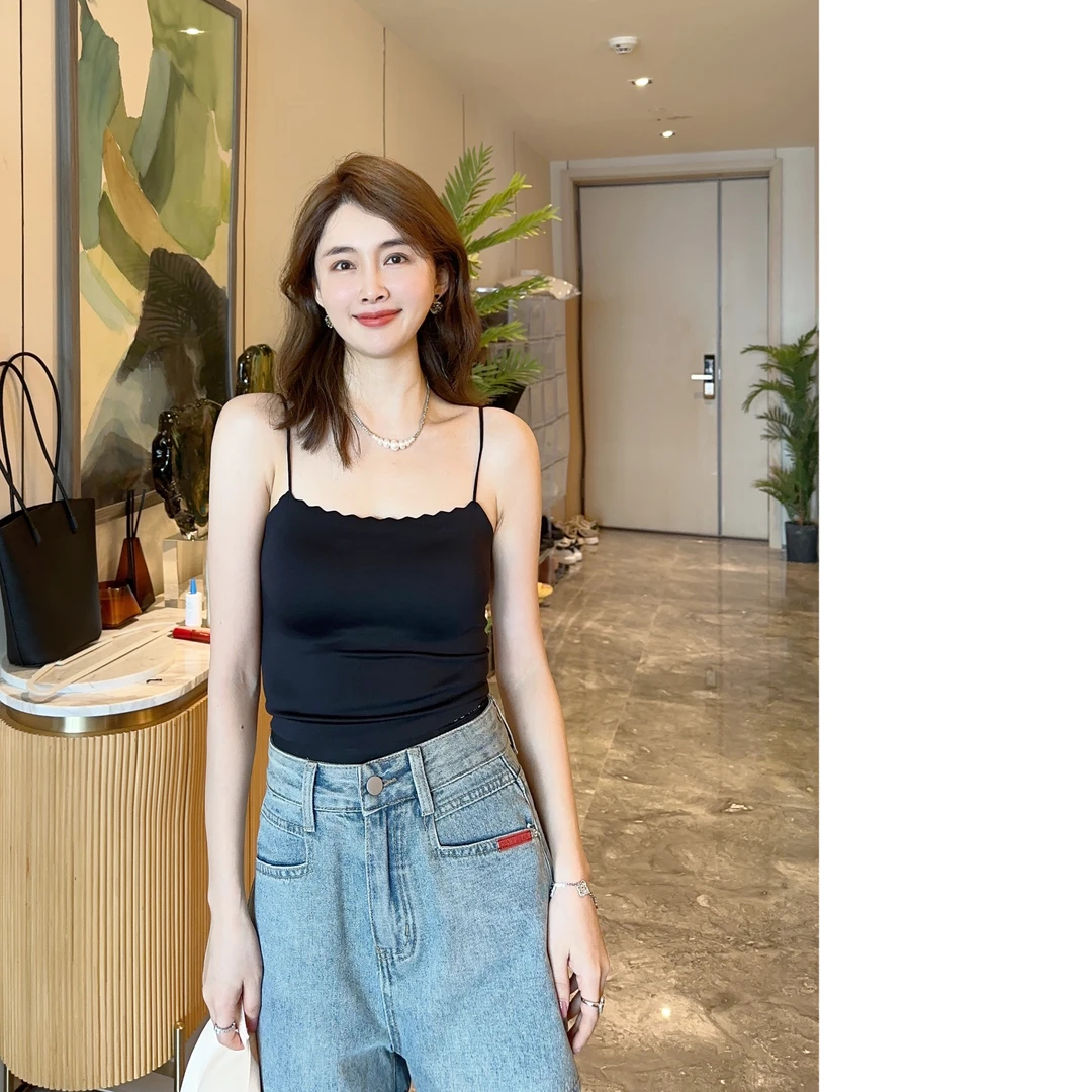 【云朵无感带】小允姐姐2023新款气质时尚百搭休闲吊带背心短款