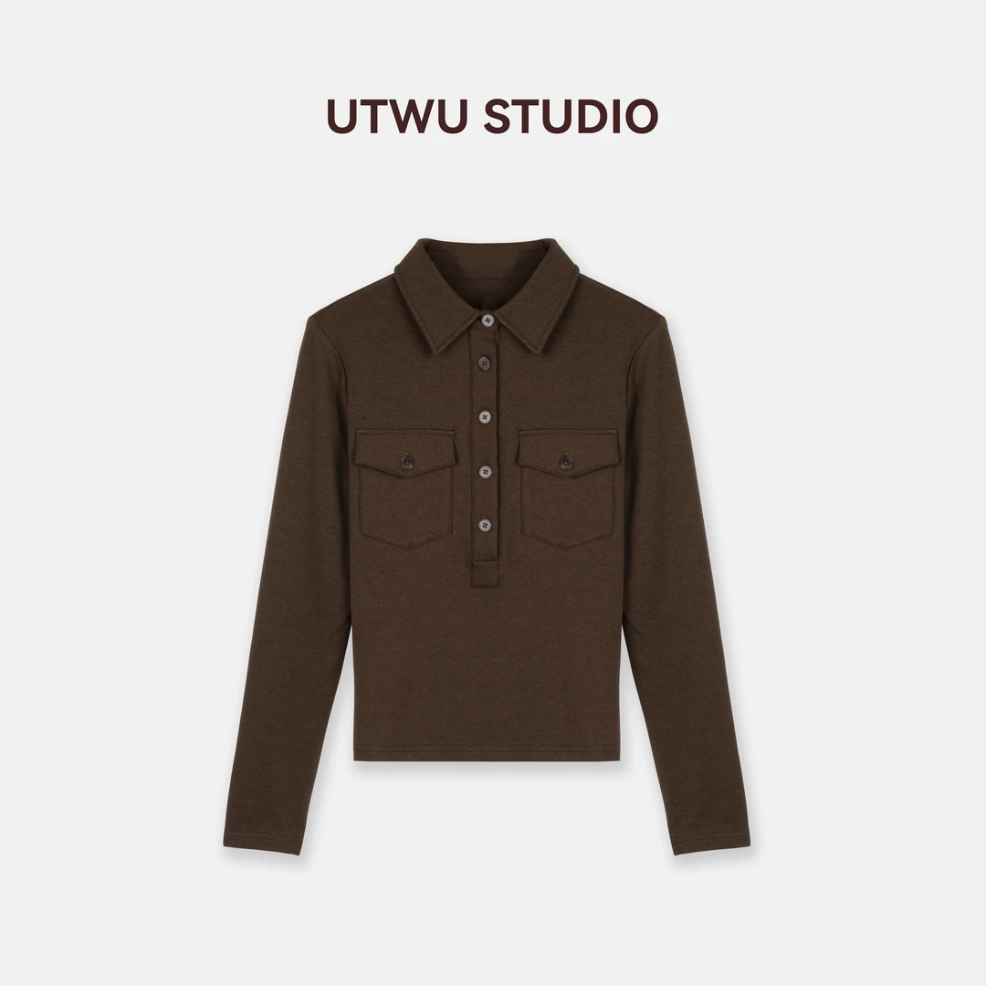 UTWU「经典回潮」甄选人棉混纺复古时髦感腔调针织上衣Q24E2022