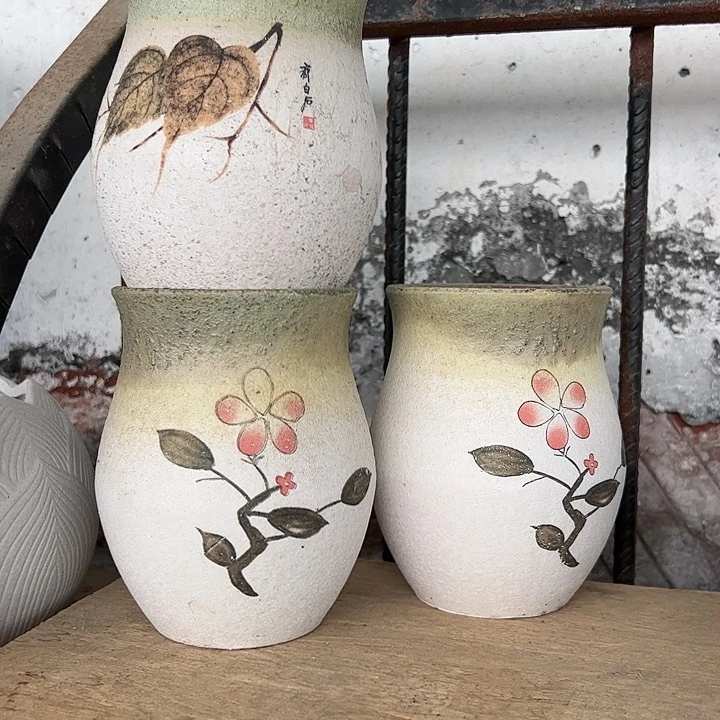 三个小老桩多肉植物