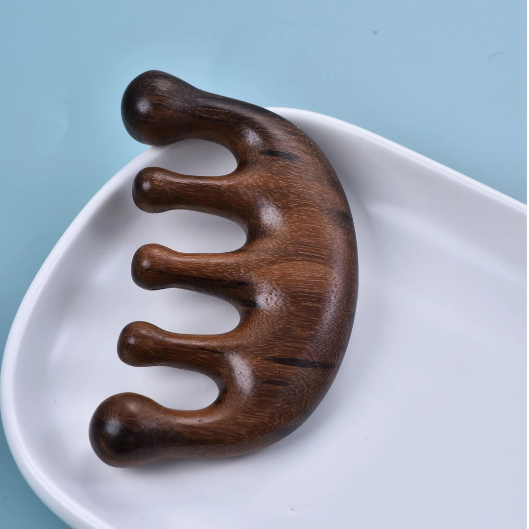 金丝檀木五齿梳子